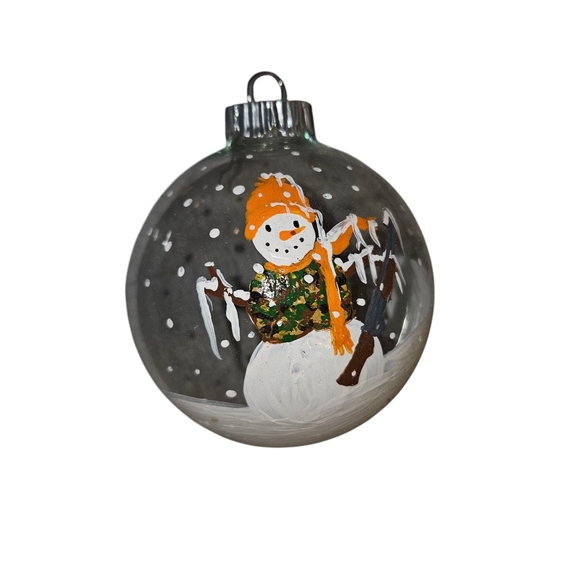 Hunter Snowman Glass Ornament Christmas Hand Painted 4 Inch Ball - Picture 2 of 4